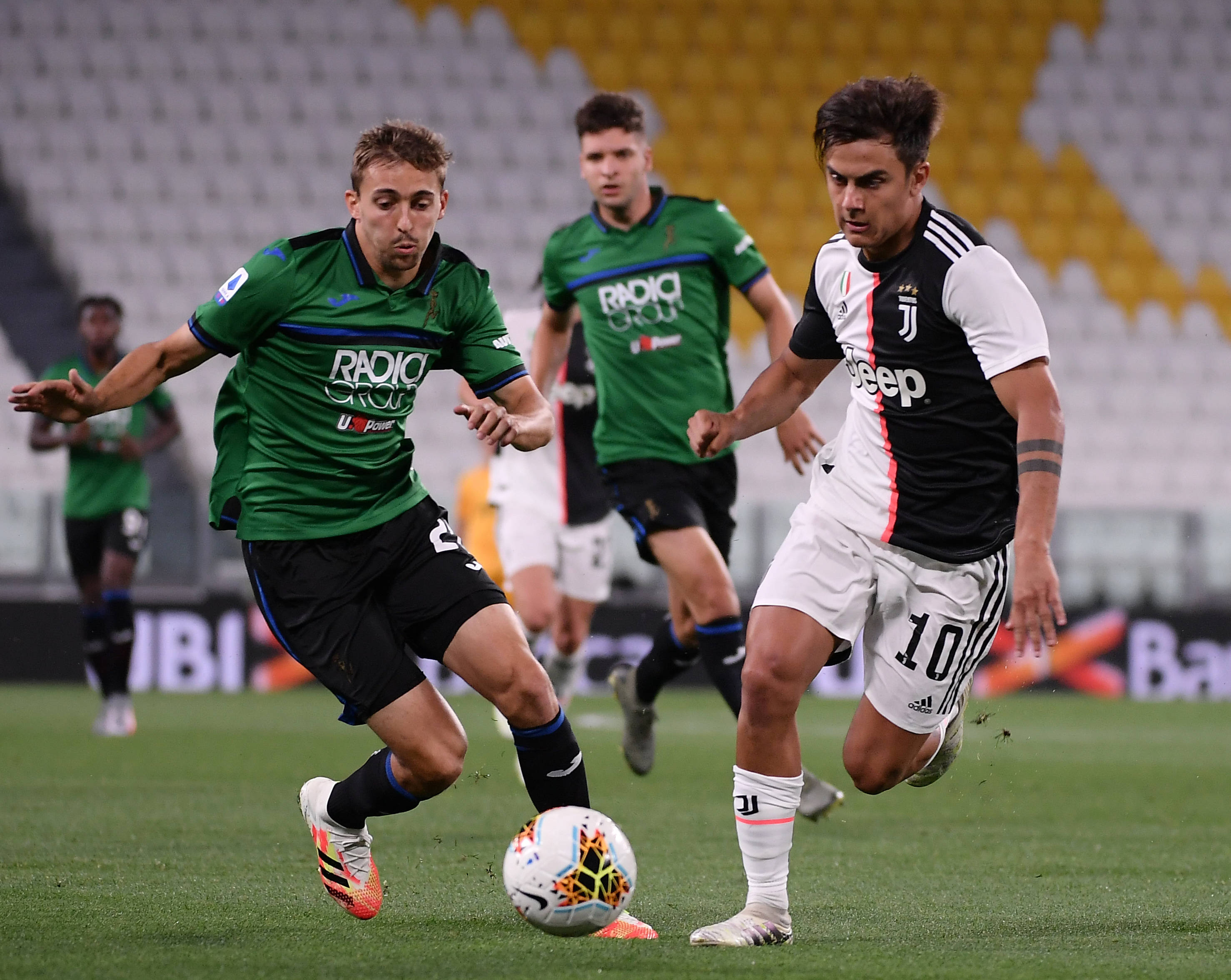 赛前意甲焦点战；费城76人绝杀压哨；气氛紧张；资深球员宣示担当