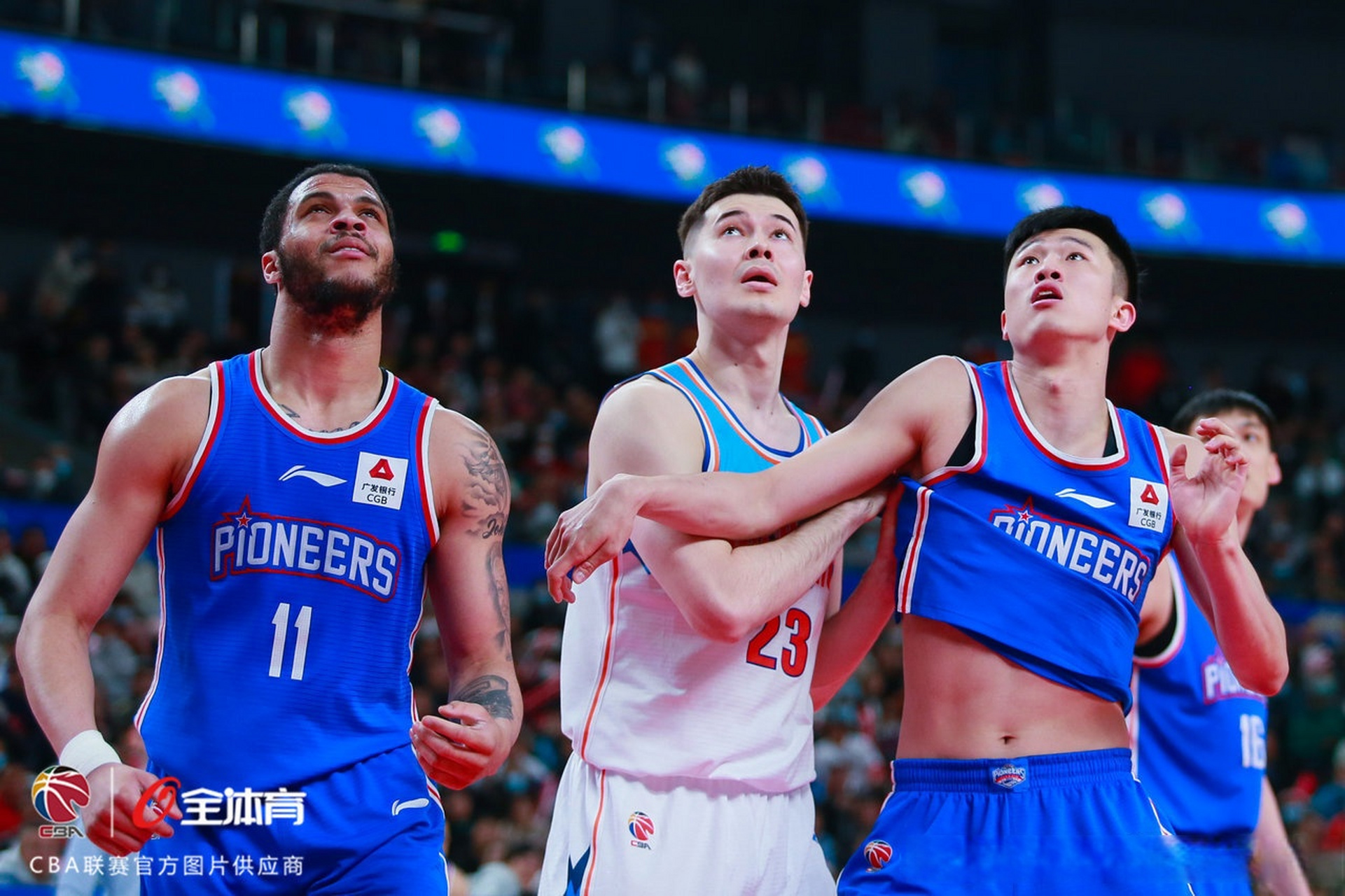 赛地聚焦——全明星赛赛前热度飙升，广州队更衣室发声，赛场秩序良好，阵容厚度经受考验的简单介绍