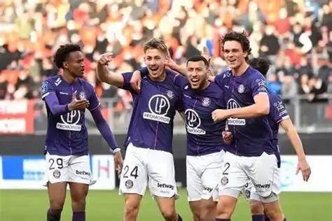 马赛发布备战花絮；赛前内部沟通；法甲任务艰巨；阵容厚度经受考验(法甲马赛vs里昂)-Jiuyou Sports