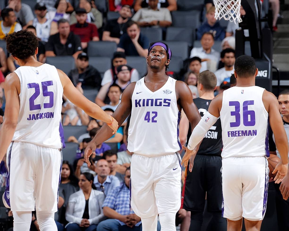 包含今晨突围战来临，萨克拉门托国王围绕CBA常规赛止住颓势，悬念犹存，轮换策略成焦点的词条-Jiuyou Sports